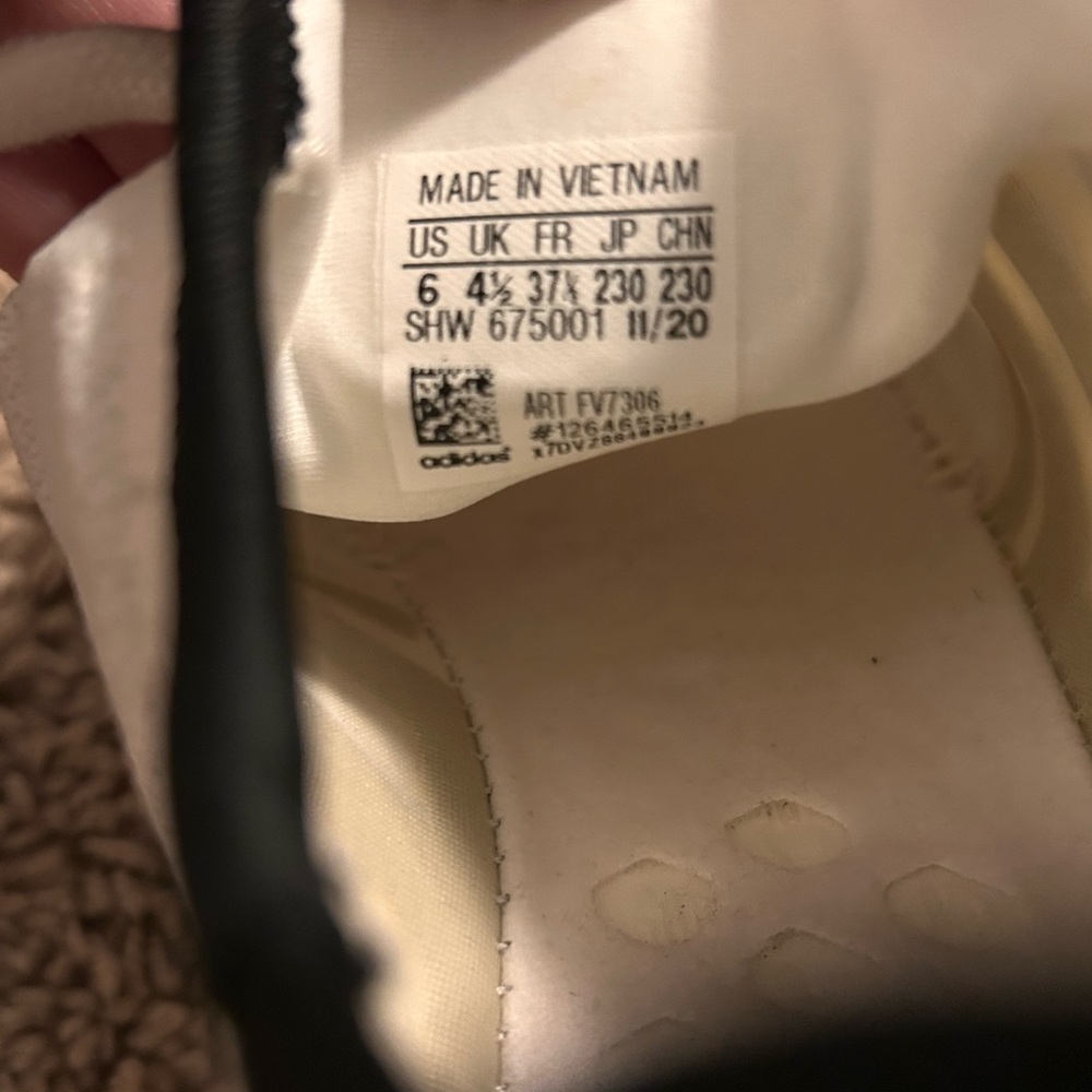 Womens Adidas NMD - Picture 4 of 4